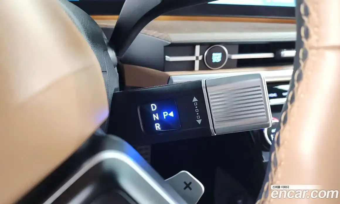 Hyundai Santa Fe 2024 2.5 Автомат в Москве № 886085, фото 9