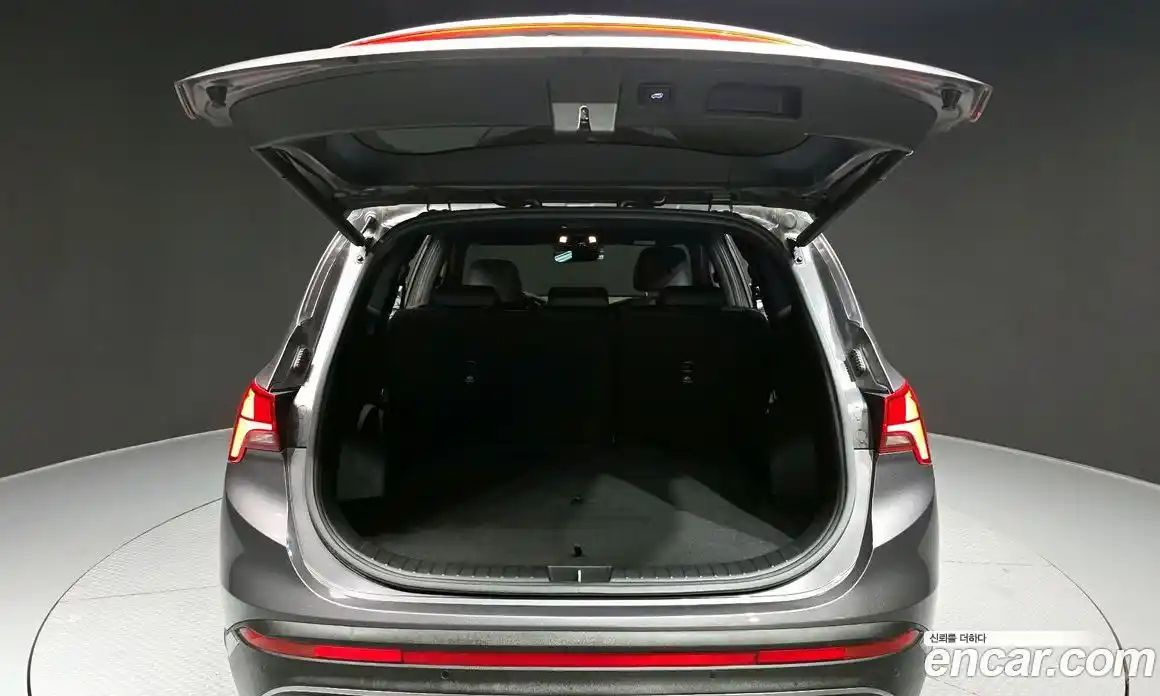 Hyundai Santa Fe 2021 2.5 Автомат в Москве № 886203, фото 20