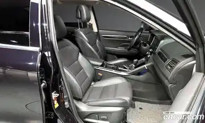 Renault QM6 2018 2.0 Автомат в Москве № 886423, миниатюра 11