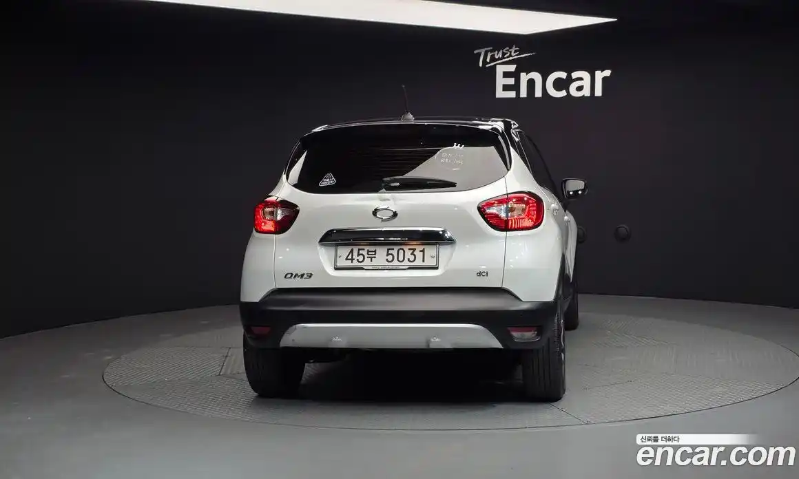 Renault QM3 2017 1.5 Автомат в Москве № 886447, фото 4