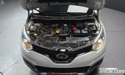 Renault QM3 2017 1.5 Автомат в Москве № 886447, миниатюра 6