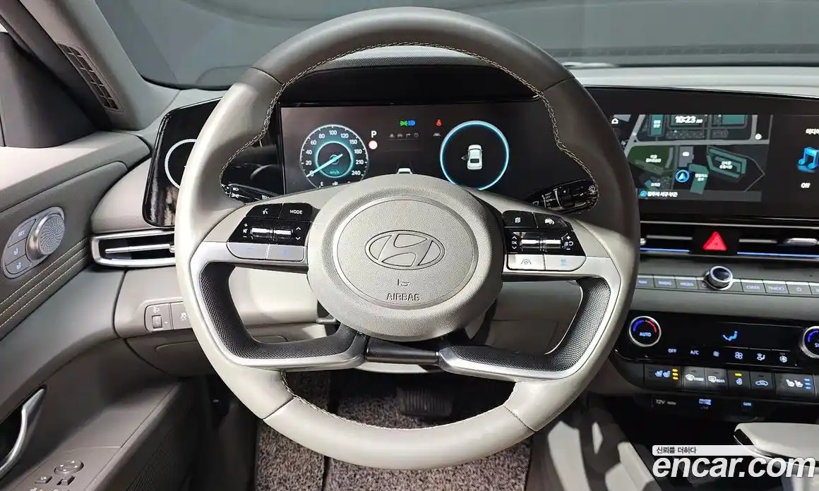 Hyundai Avante 2023 1.6 Автомат в Москве № 886684, фото 14