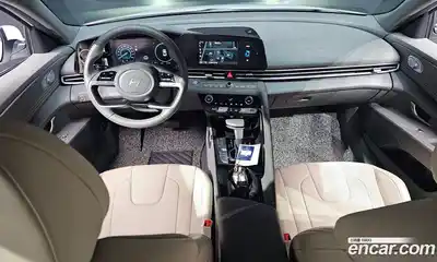 Hyundai Avante 2023 1.6 Автомат в Москве № 886684, миниатюра 7