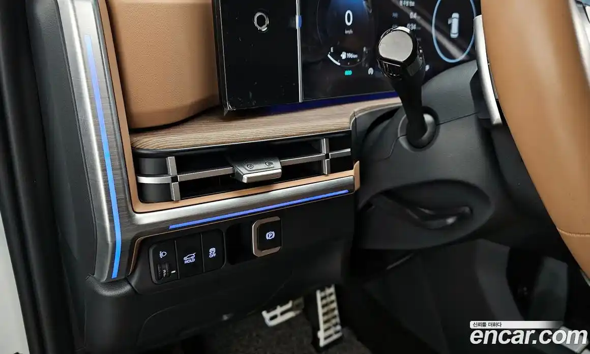 Hyundai Santa Fe 2023 2.5 Автомат в Москве № 886888, фото 16