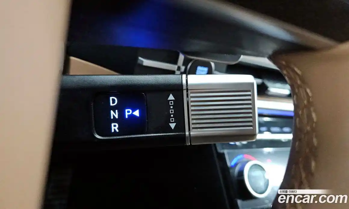 Hyundai Santa Fe 2023 2.5 Автомат в Москве № 886888, фото 9