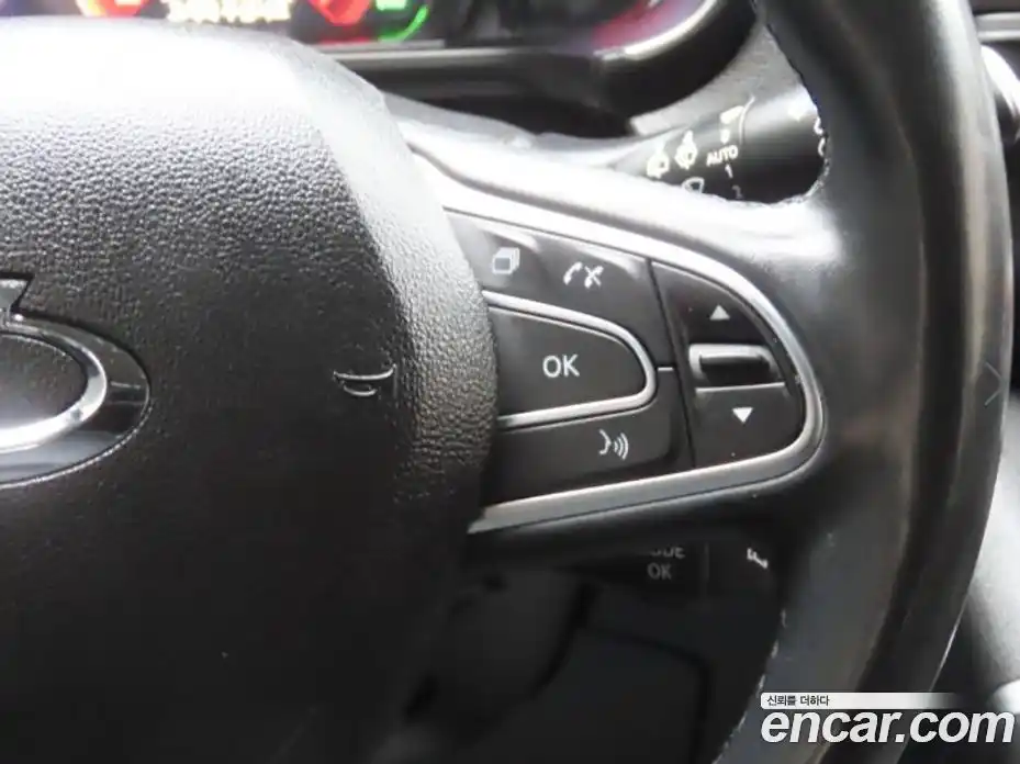 Renault QM6 2022 2.0 гидро в Москве № 887007, фото 14