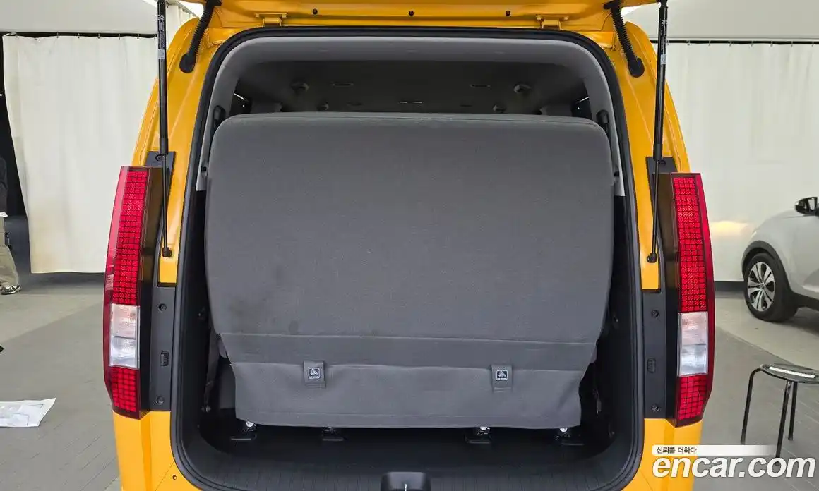 Hyundai Staria 2023 3.5 Автомат в Москве № 887029, фото 20