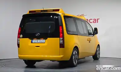 Hyundai Staria 2023 3.5 Автомат в Москве № 887029, миниатюра 2