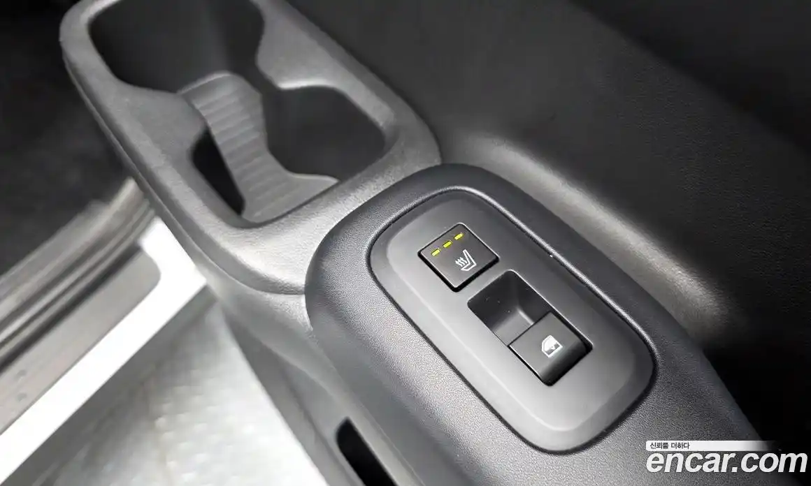 Hyundai Santa Fe 2024 2.5 Автомат в Москве № 887044, фото 19