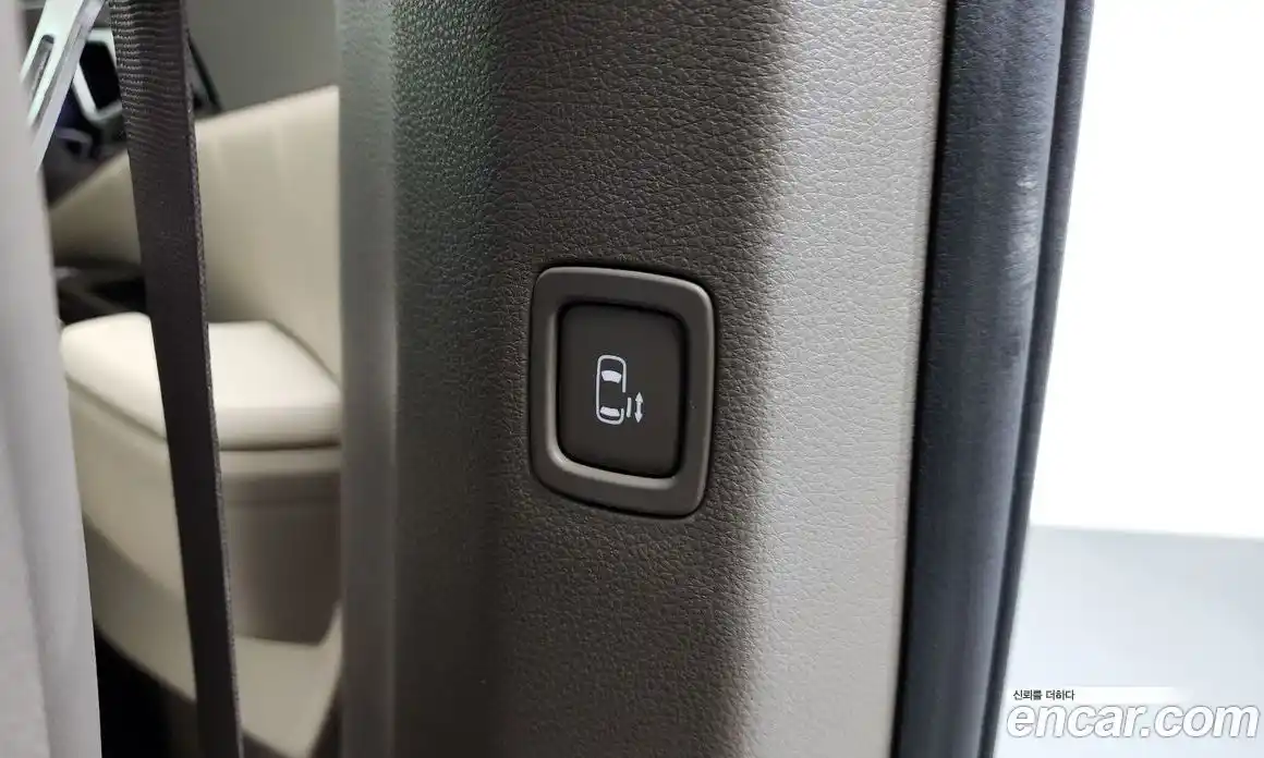 Kia Canival 2023 2.2 Автомат в Москве № 887180, фото 16