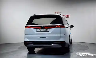 Kia Canival 2023 2.2 Автомат в Москве № 887180, миниатюра 3