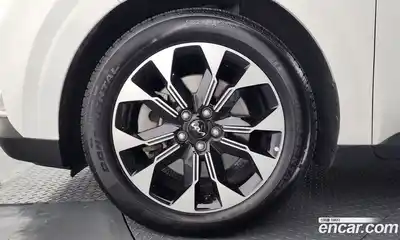 Kia Canival 2023 2.2 Автомат в Москве № 887180, миниатюра 4