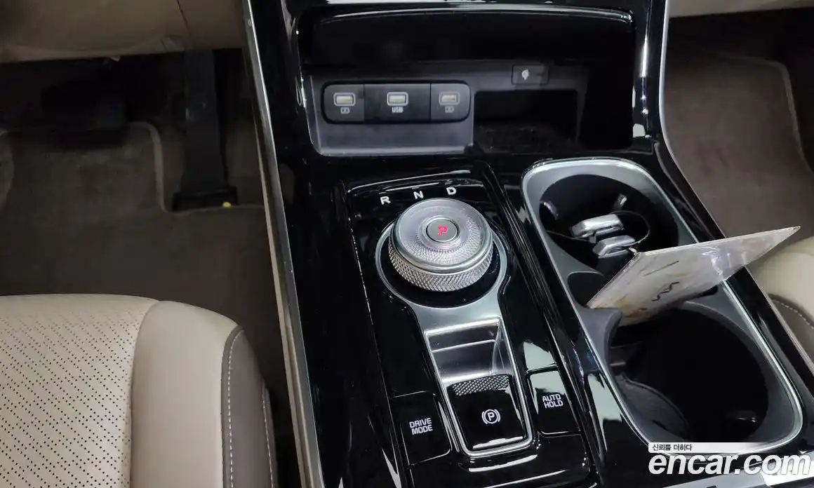 Kia Canival 2023 2.2 Автомат в Москве № 887180, фото 8