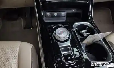 Kia Canival 2023 2.2 Автомат в Москве № 887180, миниатюра 8