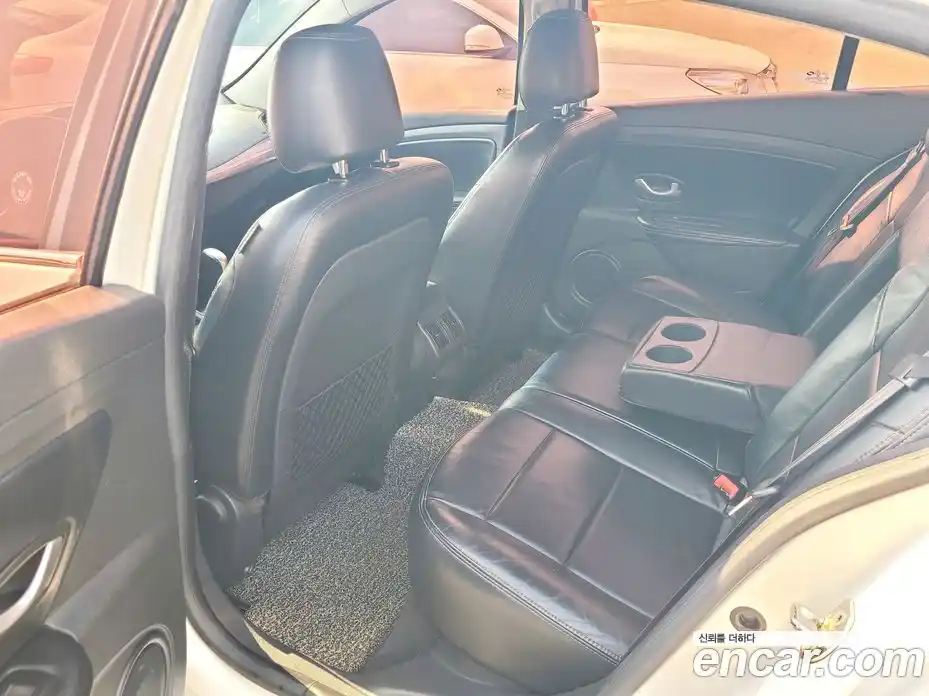 Renault SM3 2011 1.6 гидро в Москве № 887684, фото 18