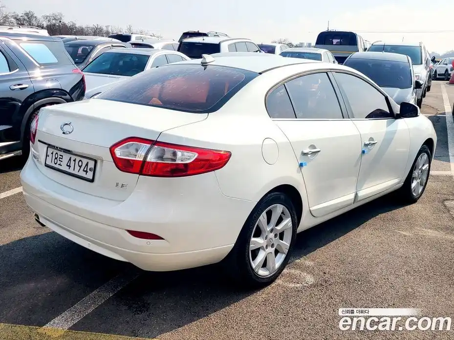 Renault SM3 2011 1.6 гидро в Москве № 887684, фото 4