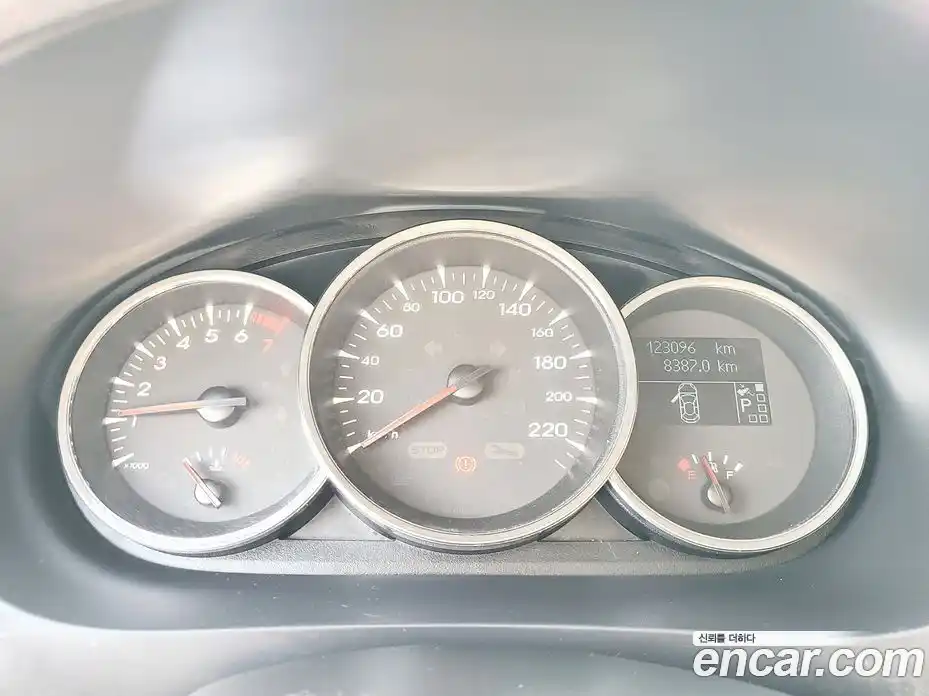Renault SM3 2011 1.6 гидро в Москве № 887684, фото 8