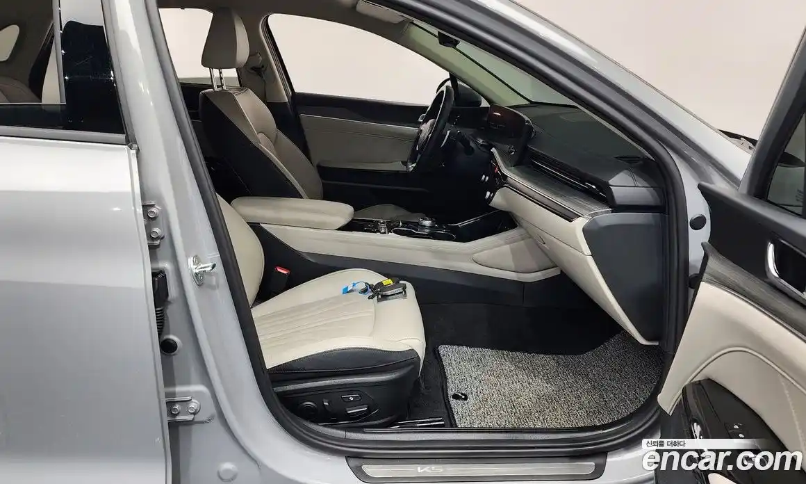 Kia K5 2023 1.6 Автомат в Москве № 887839, фото 11