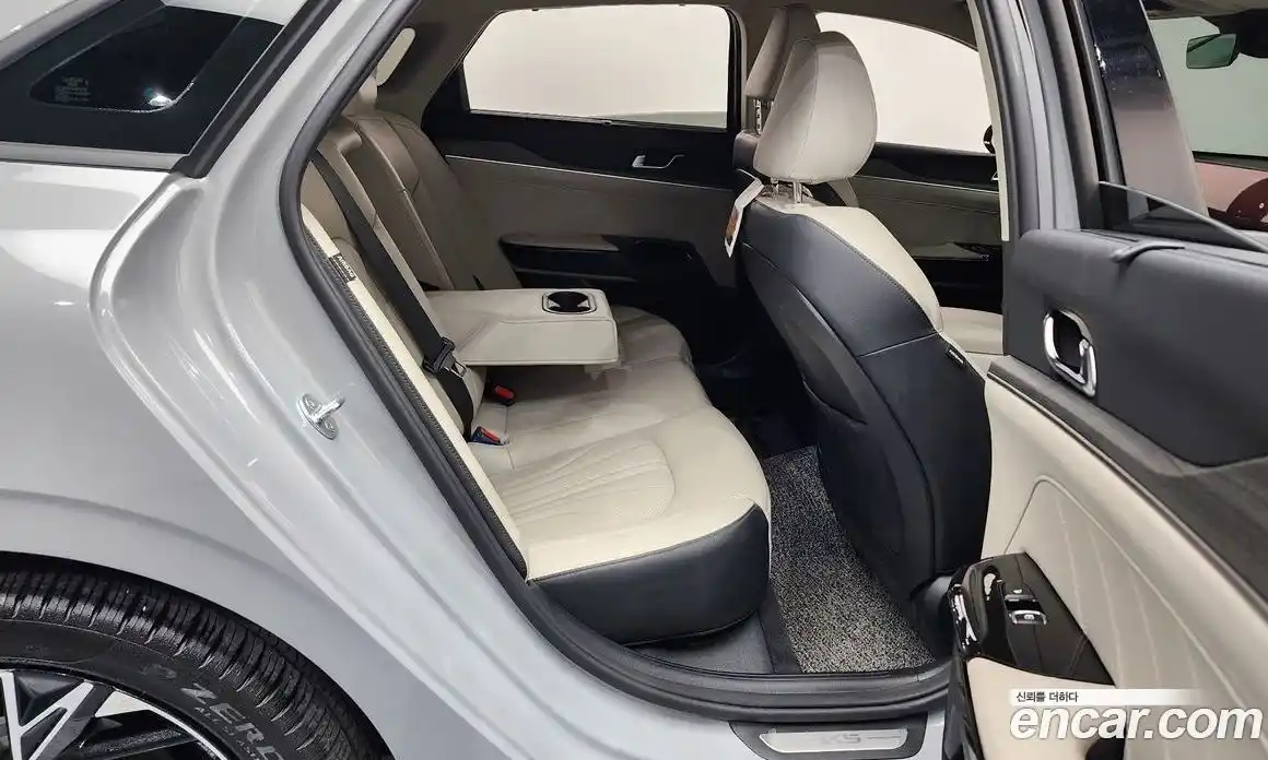 Kia K5 2023 1.6 Автомат в Москве № 887839, фото 12