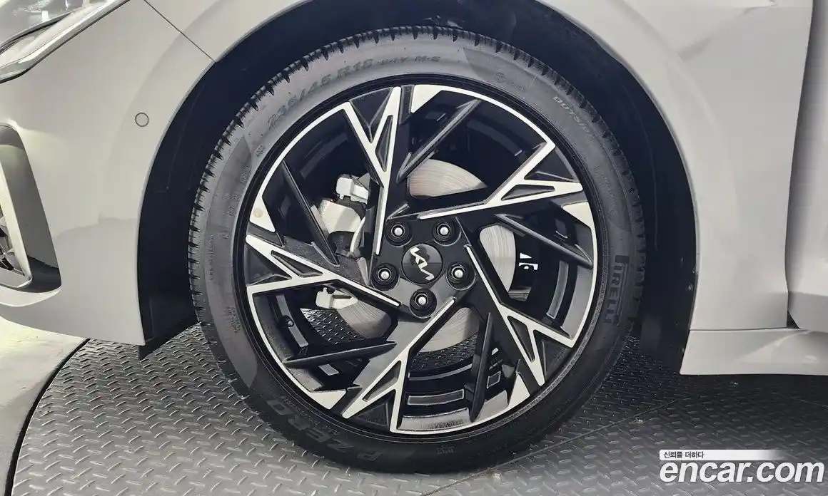 Kia K5 2023 1.6 Автомат в Москве № 887839, фото 5