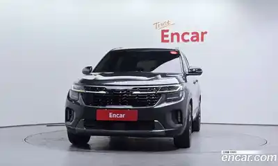 Kia Seltos 2022 1.6 Автомат в Москве № 888270, миниатюра 3