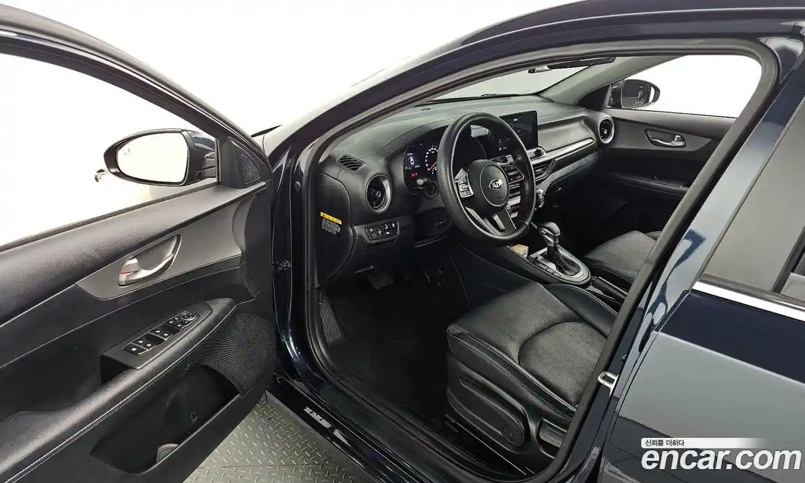 Kia K3 2019 1.6 гидро в Москве № 888293, фото 11