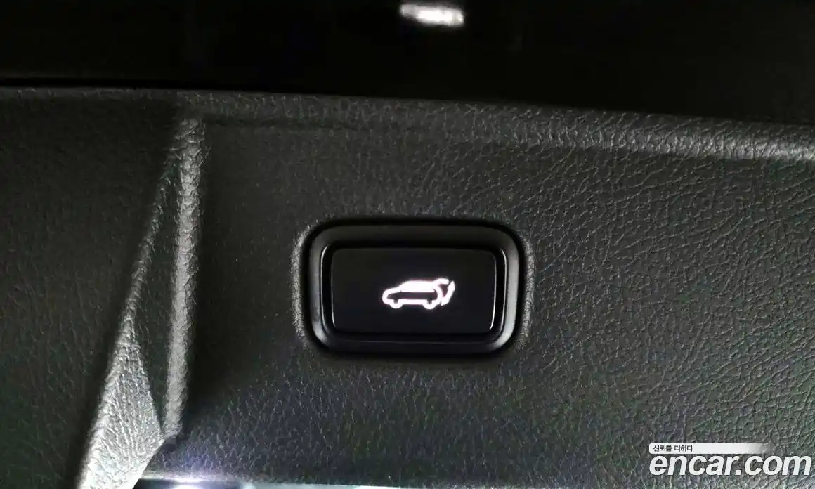 Kia Mohave 2022 3.0 Автомат в Москве № 888372, фото 20