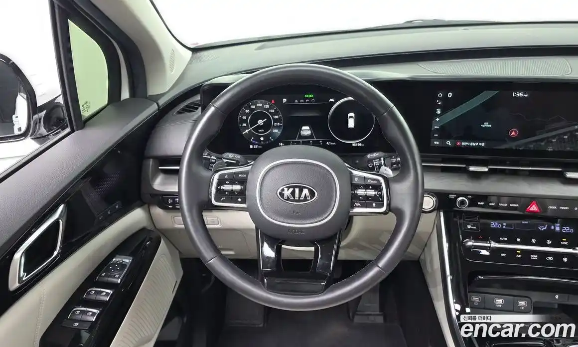 Kia Canival 2021 3.5 Автомат в Москве № 888376, фото 13