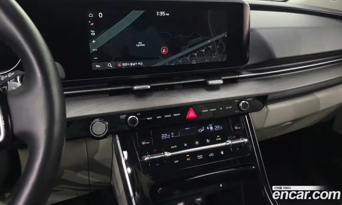 Kia Canival 2021 3.5 Автомат в Москве № 888376, фото 14