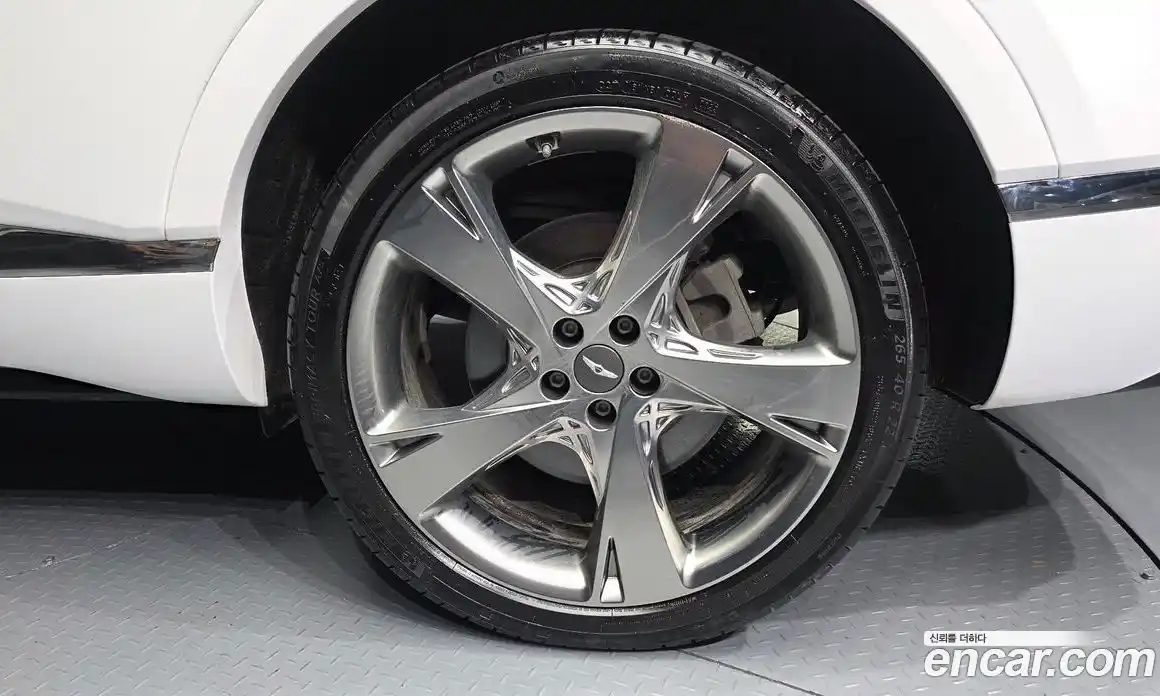 Genesis GV80 2022 2.5 Автомат в Москве № 888734, фото 5