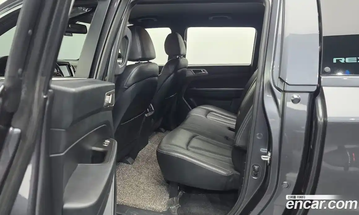 SsangYong Rexton 2019 2.2 Автомат в Москве № 889361, фото 11