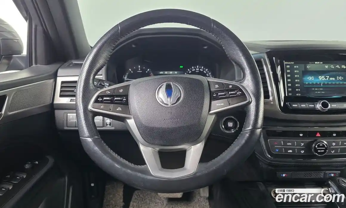 SsangYong Rexton 2019 2.2 Автомат в Москве № 889361, фото 16