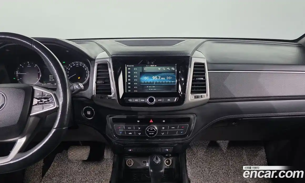 SsangYong Rexton 2019 2.2 Автомат в Москве № 889361, фото 17