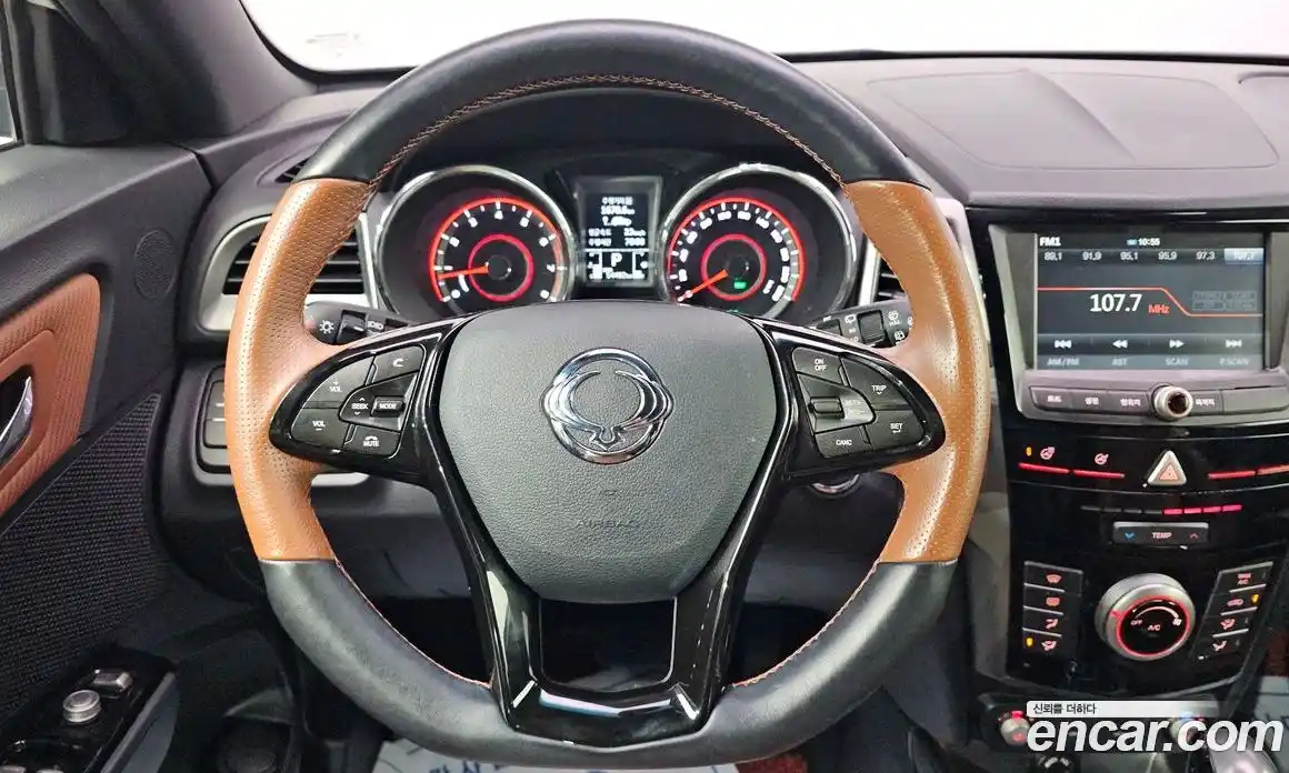 SsangYong TIBOLI 2017 1.6 Автомат в Москве № 889464, фото 15