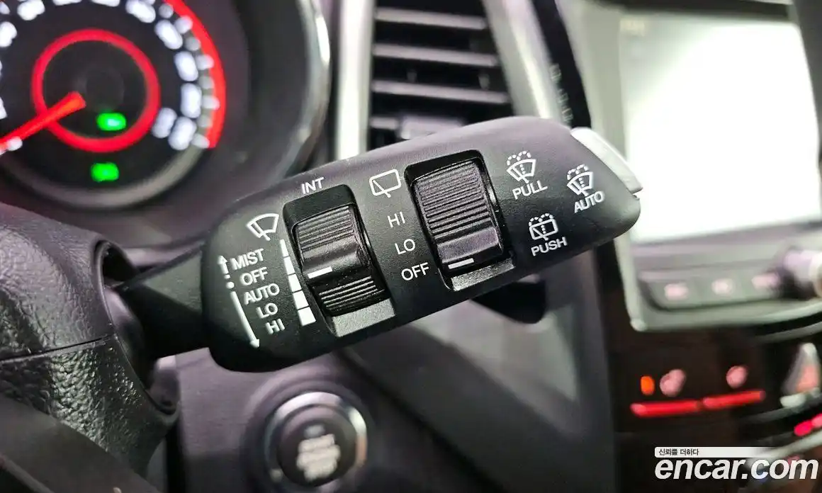 SsangYong TIBOLI 2017 1.6 Автомат в Москве № 889464, фото 16