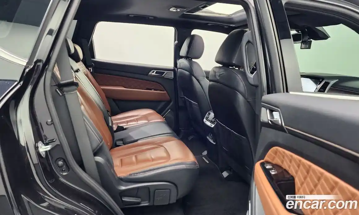 SsangYong Rexton 2018 2.2 Автомат в Москве № 889573, фото 12