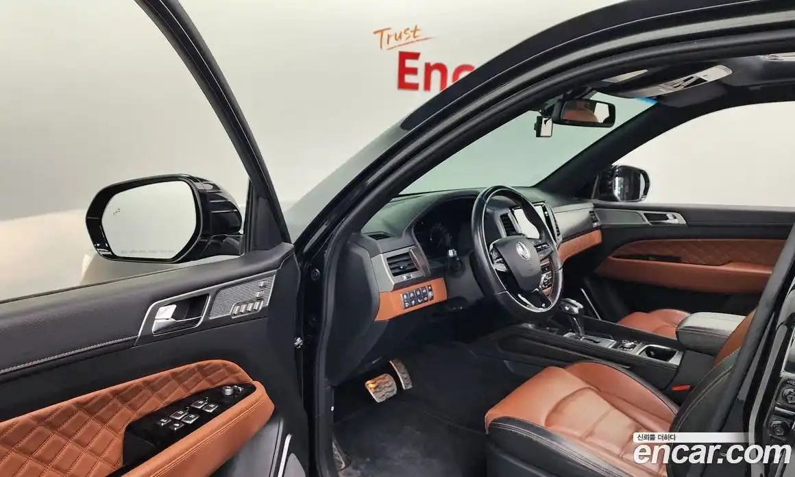 SsangYong Rexton 2018 2.2 Автомат в Москве № 889573, фото 10