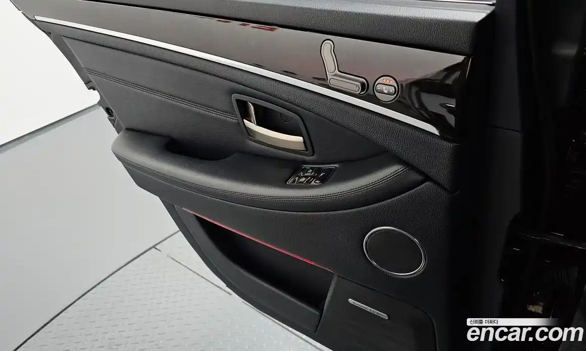 SsangYong Chairman 2012 3.2 Автомат в Москве № 889886, фото 17