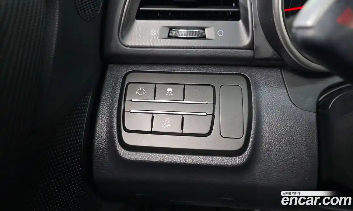 SsangYong TIBOLI 2019 1.6 Автомат в Москве № 889943, фото 13