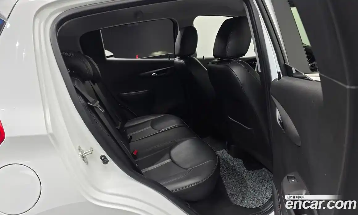 Chevrolet Spark 2019 1.0 Автомат в Москве № 890451, фото 13