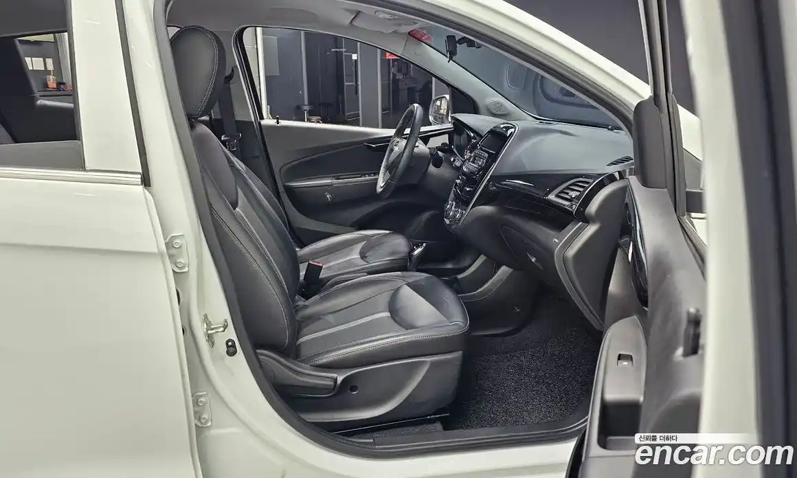 Chevrolet Spark 2021 1.0 Автомат в Москве № 890565, фото 11