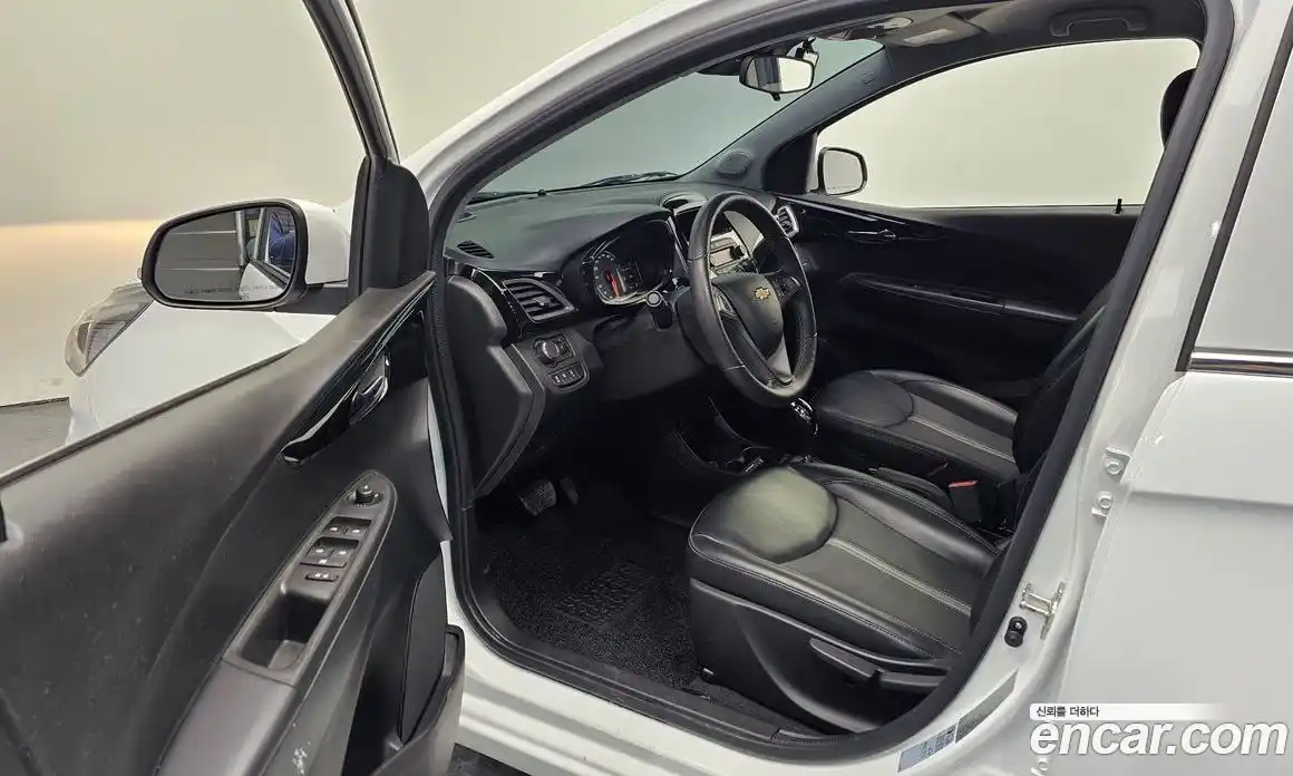 Chevrolet Spark 2021 1.0 Автомат в Москве № 890565, фото 10