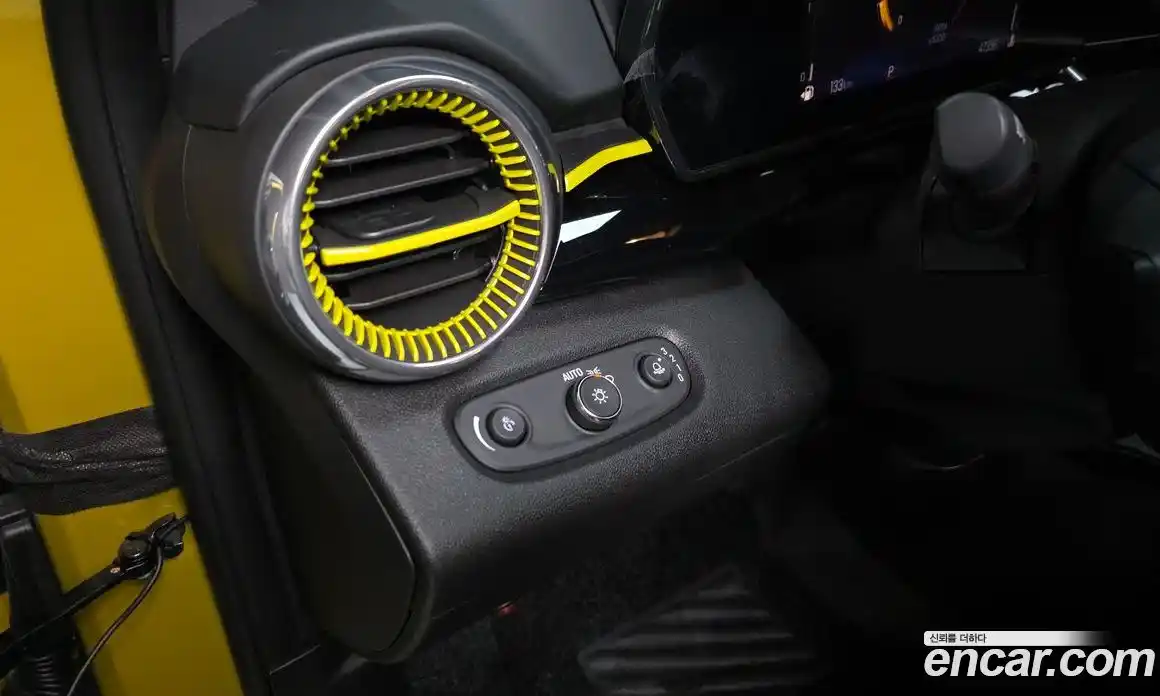 Chevrolet Trax 2023 1.2 Автомат в Москве № 890605, фото 14