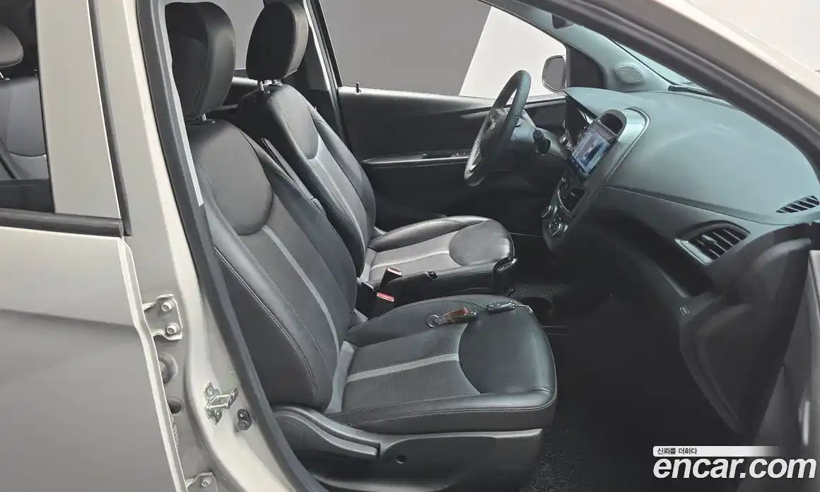 Chevrolet Spark 2020 1.0 Автомат в Москве № 890606, фото 10