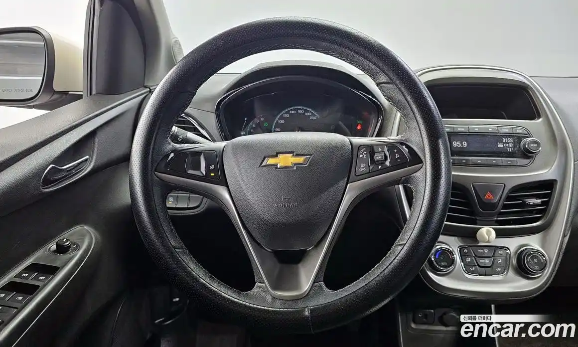 Chevrolet Spark 2017 1.0 гидро, фото 13