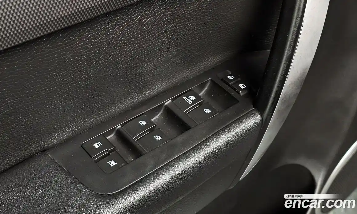 Chevrolet Captiva 2012 2.0 гидро в Москве № 891224, фото 17