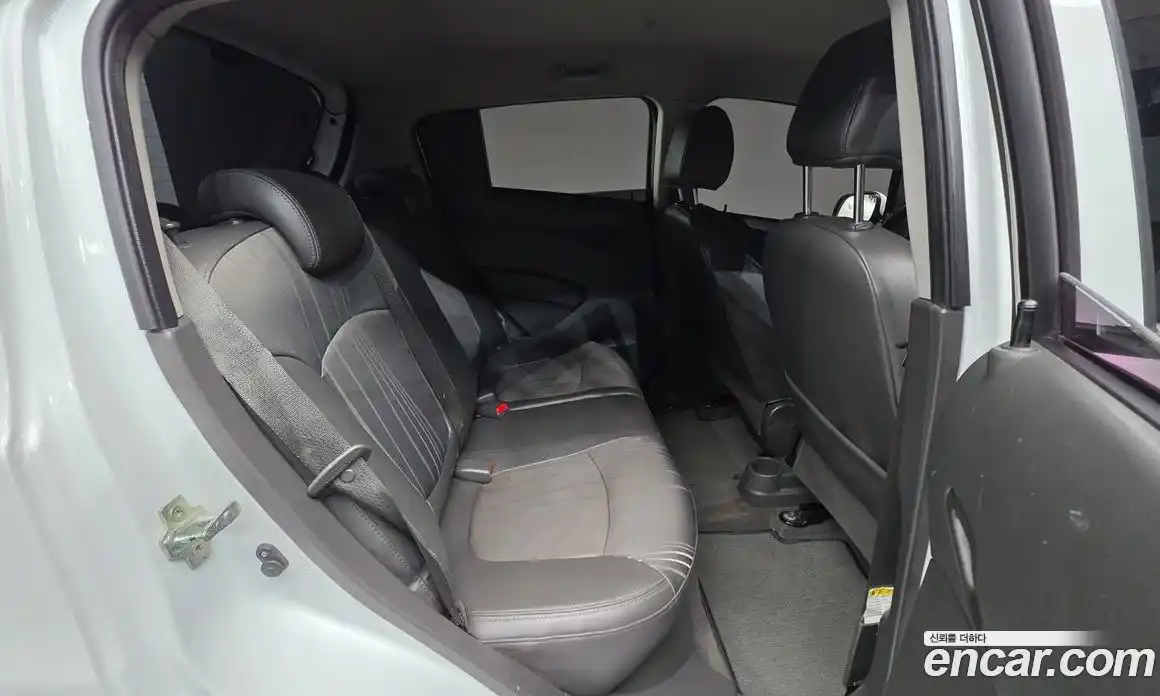 Chevrolet Spark 2013 1.0 гидро в Москве № 891274, фото 19