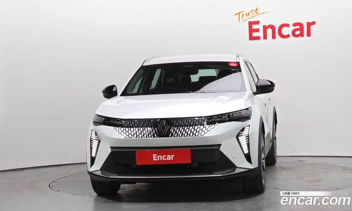 Renault Scenic 2026 0.3 Автомат в Москве № 891611, фото 3