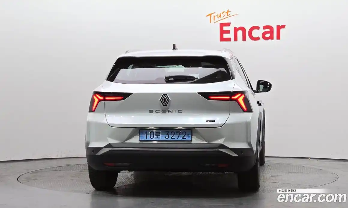 Renault Scenic 2026 0.3 Автомат в Москве № 891611, фото 4
