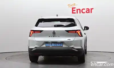 Renault Scenic 2026 0.3 Автомат в Москве № 891611, миниатюра 4